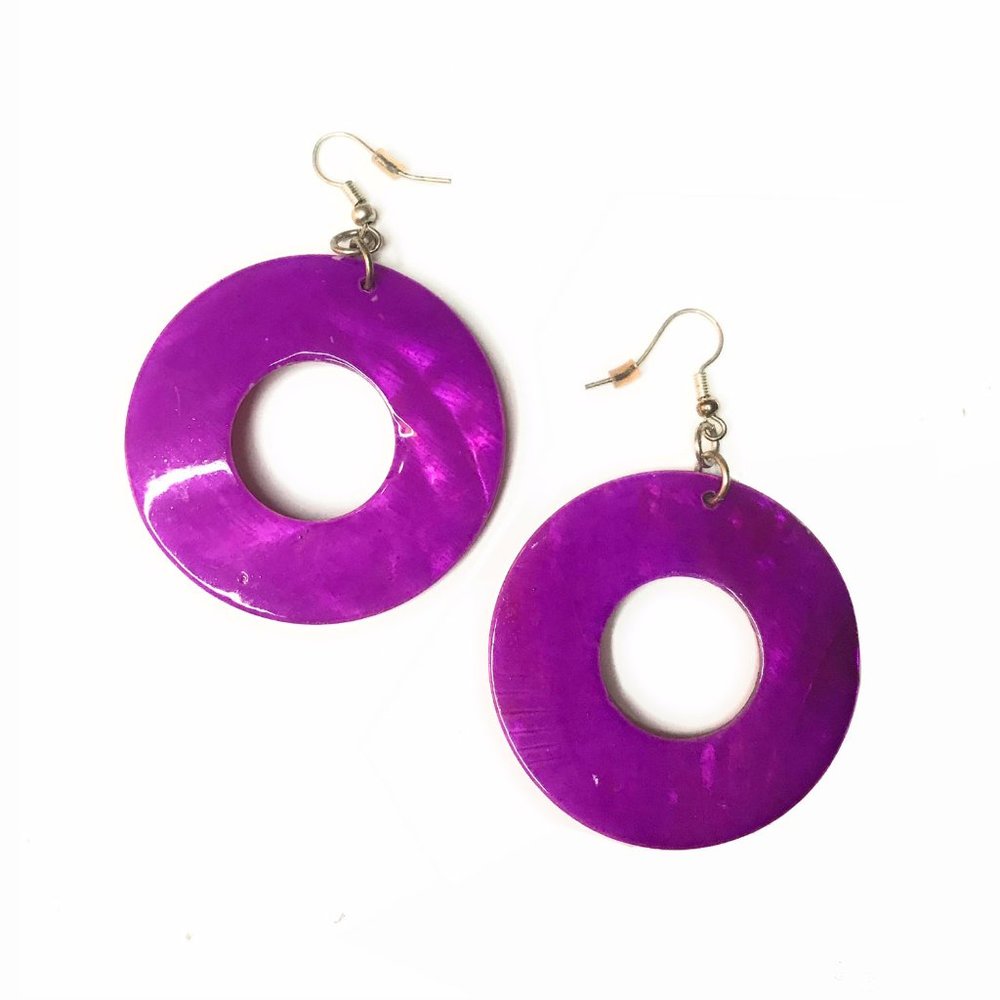 Fuchsia Shell Hoop Earrings - Very Light NWOT